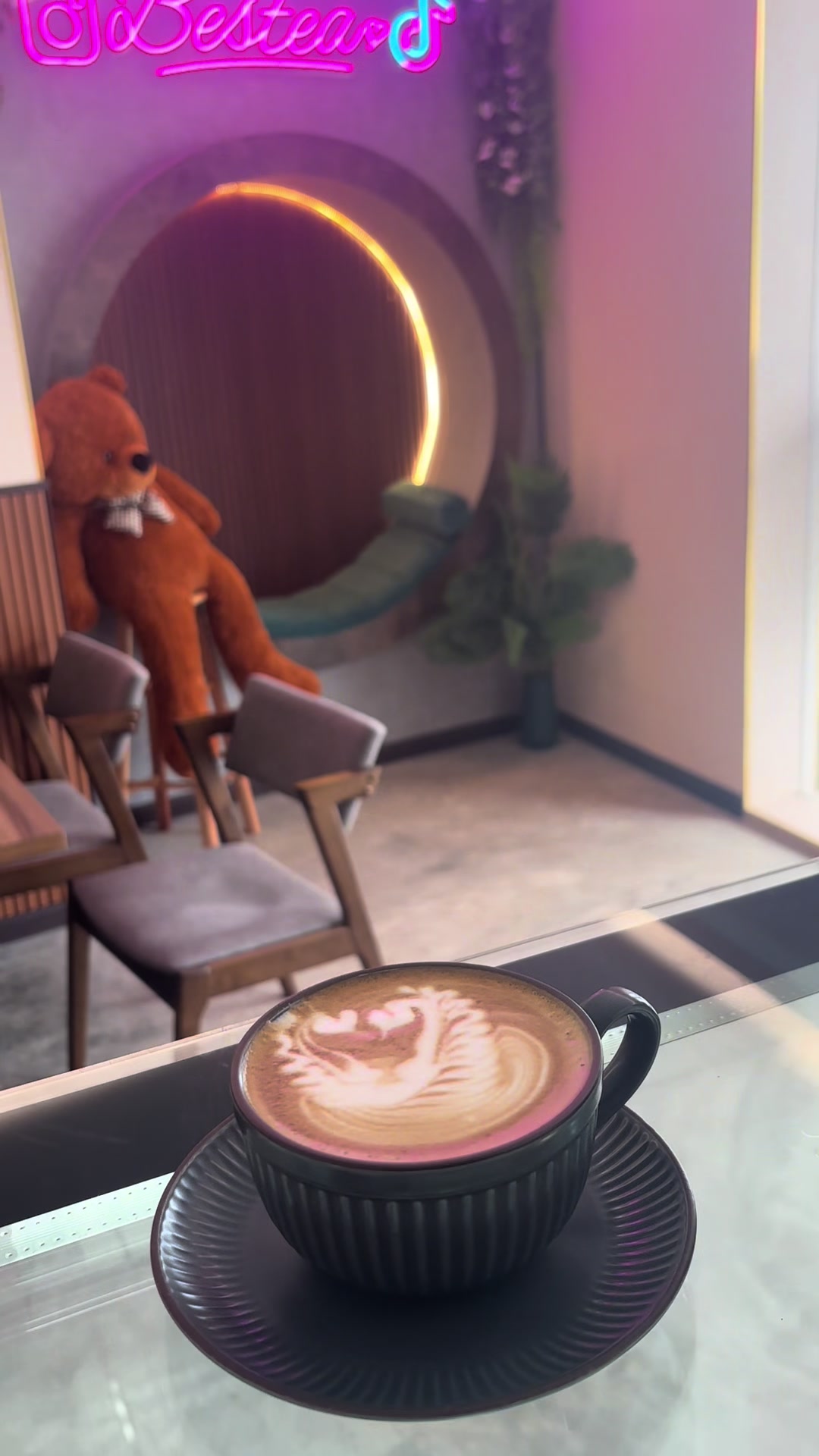 @𝑩𝑨𝑹𝑰𝑺𝑻𝑨_𝑯𝑬𝑺𝑯_☕✔︎