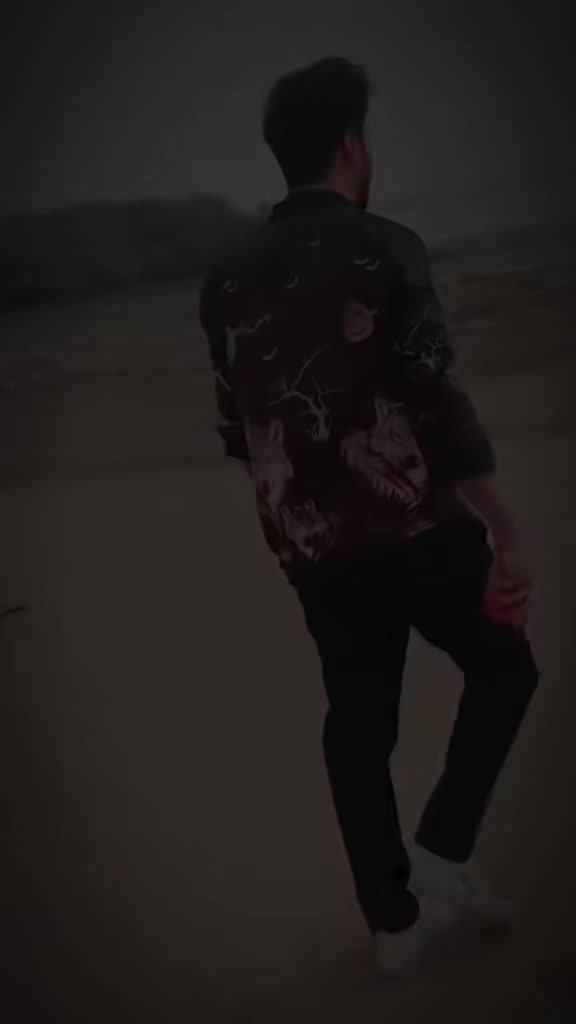 @Awiii10