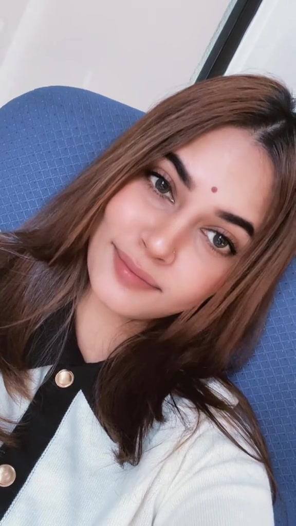 @𝓖𝓸𝓼𝓱𝓮𝓵𝓪𝓱𝓝𝓪𝓲𝓻💋ྀིྀི