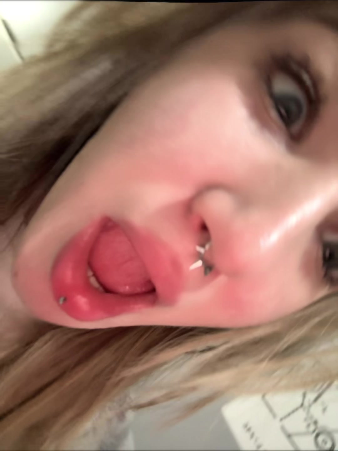 @AHUYANKA