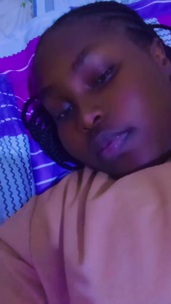 @Aishaliz