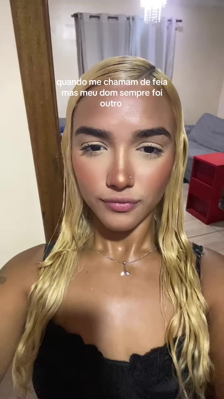 @𝓝𝓲𝓬𝓸𝓵𝓵𝓮 𝓶𝓪𝓻𝓽𝓲𝓷𝓼