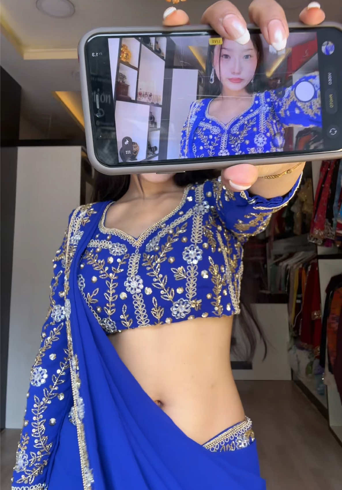 @R Square collection boutique