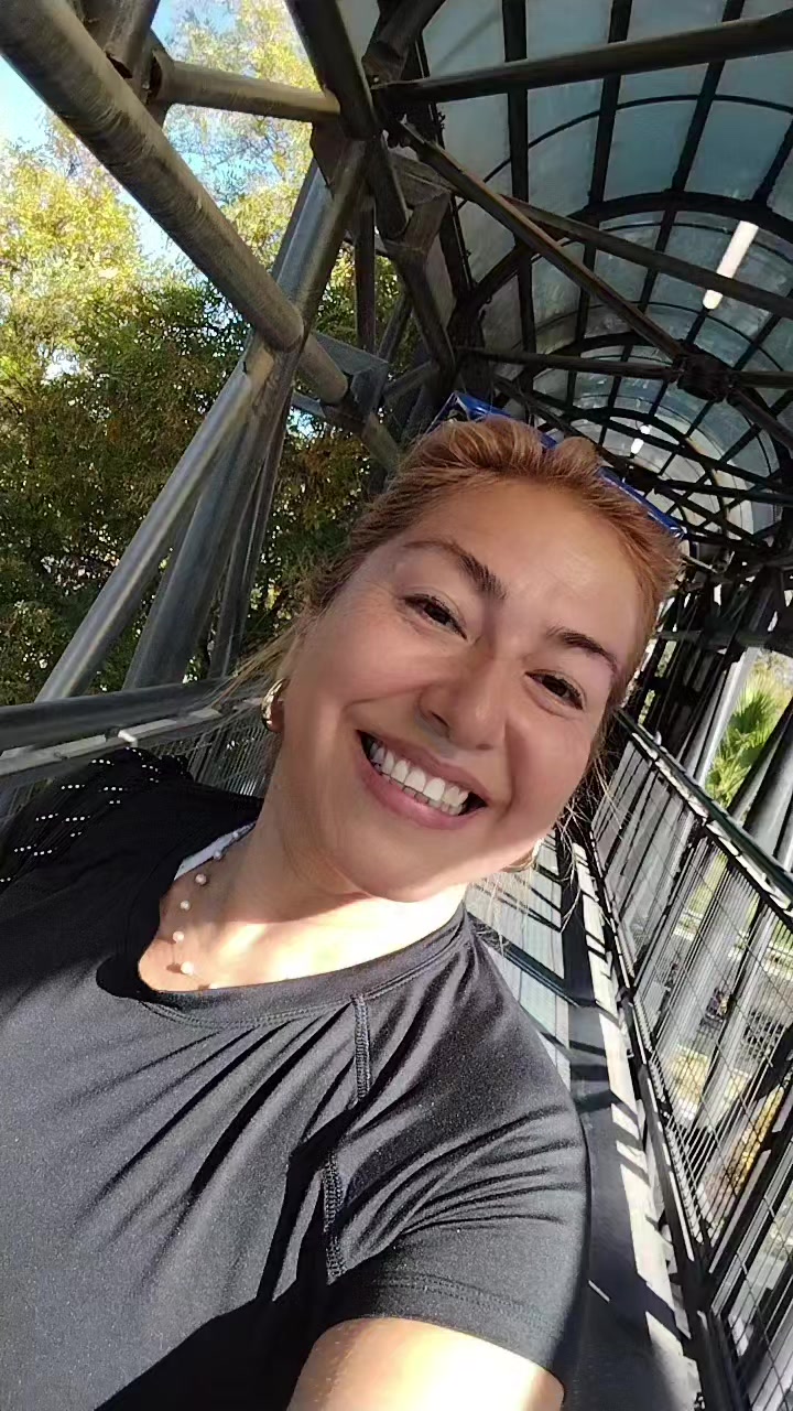@Carmen Contreras