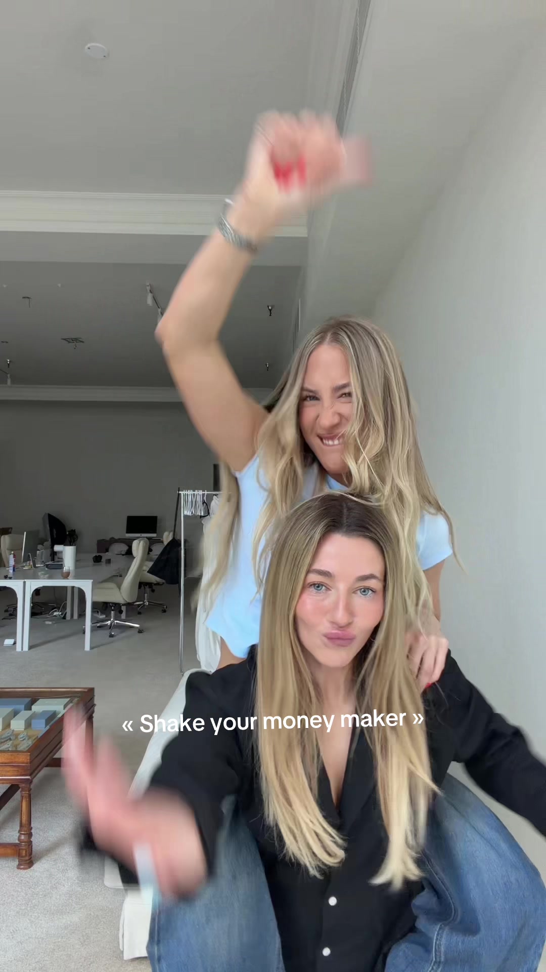 @Pinklablonde