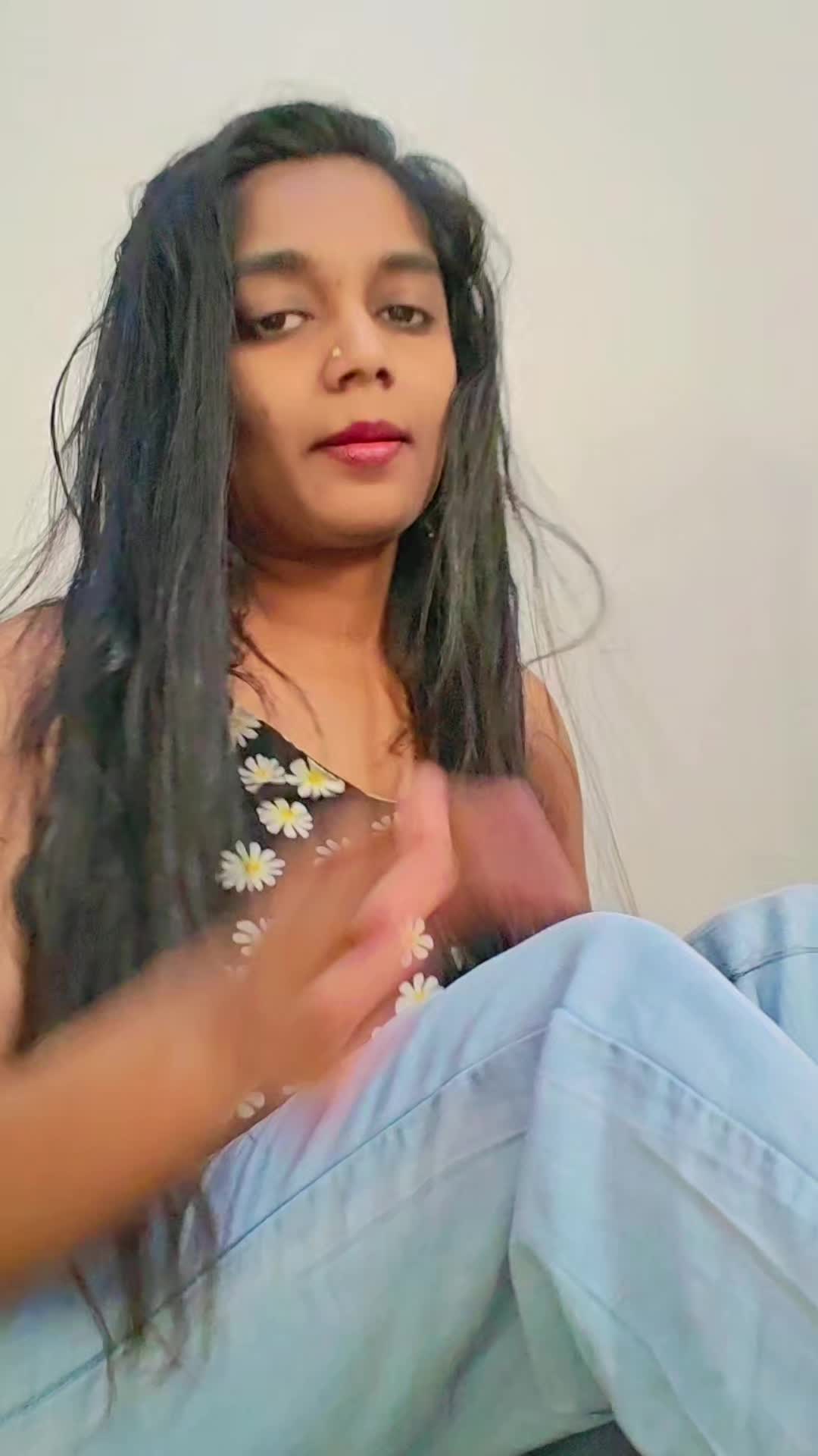 @Dilmini Dilhara🇶🇦