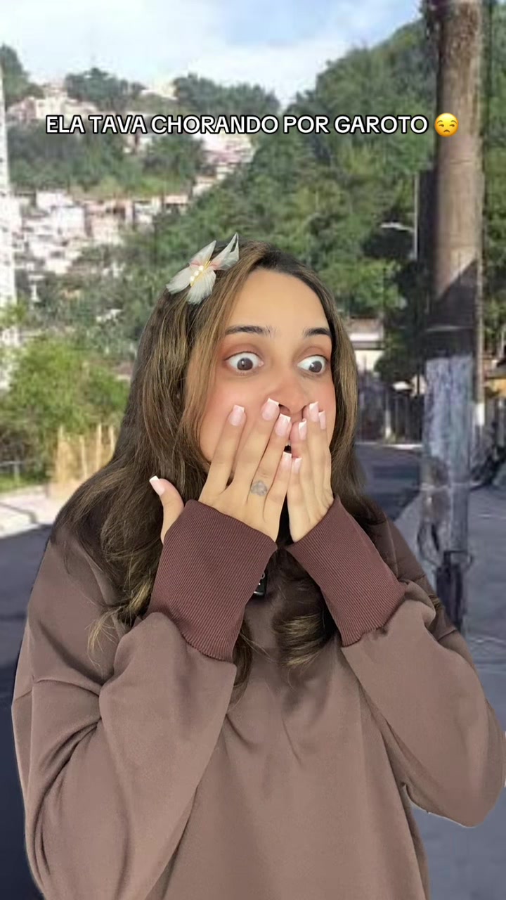 @Priscilinha ✨