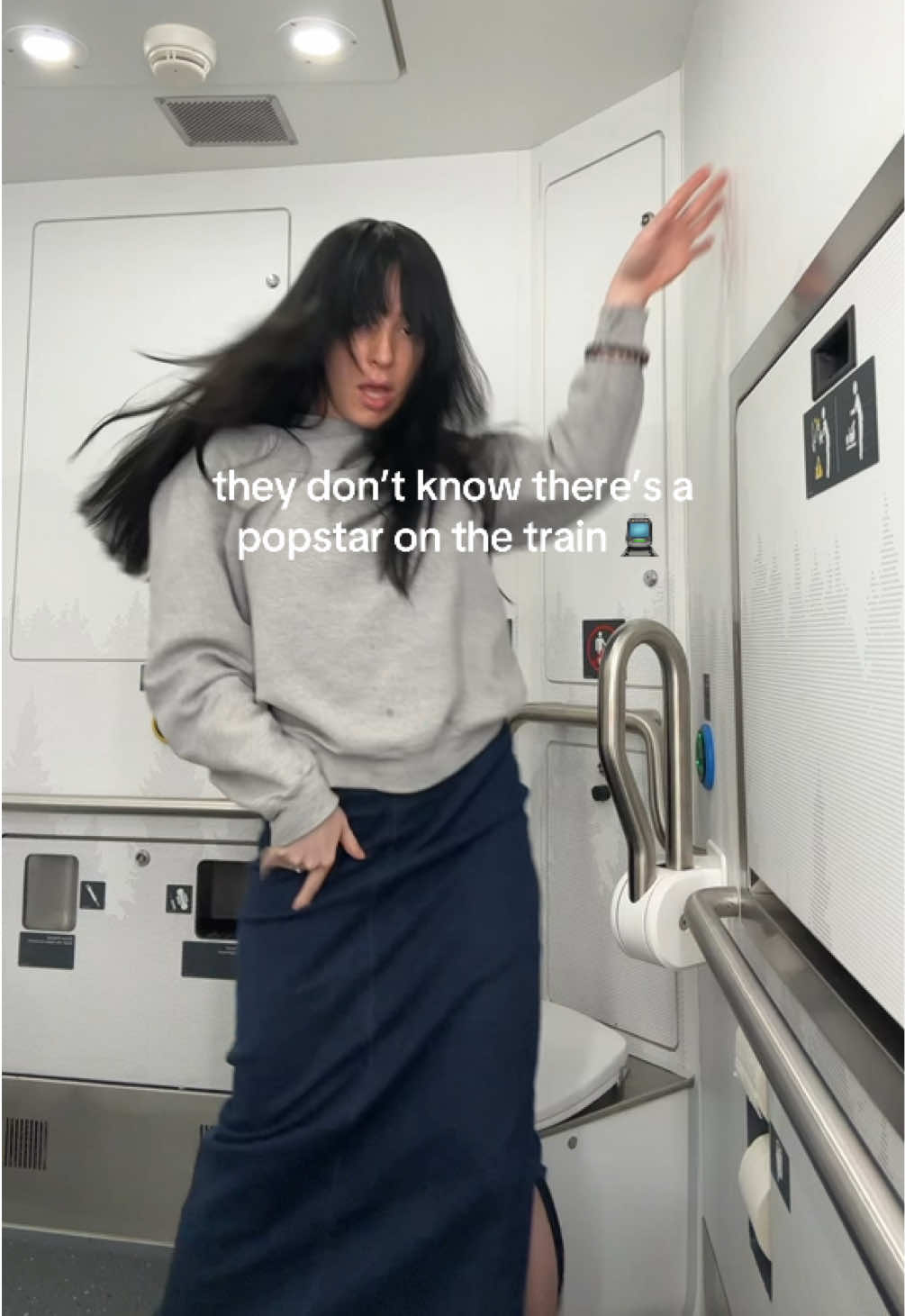 @Ceréna ༽