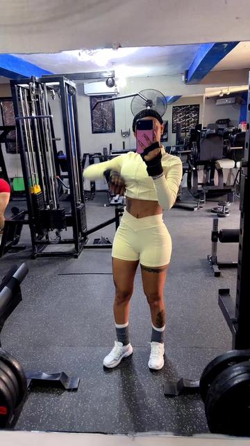 @IG: @laperversa.17