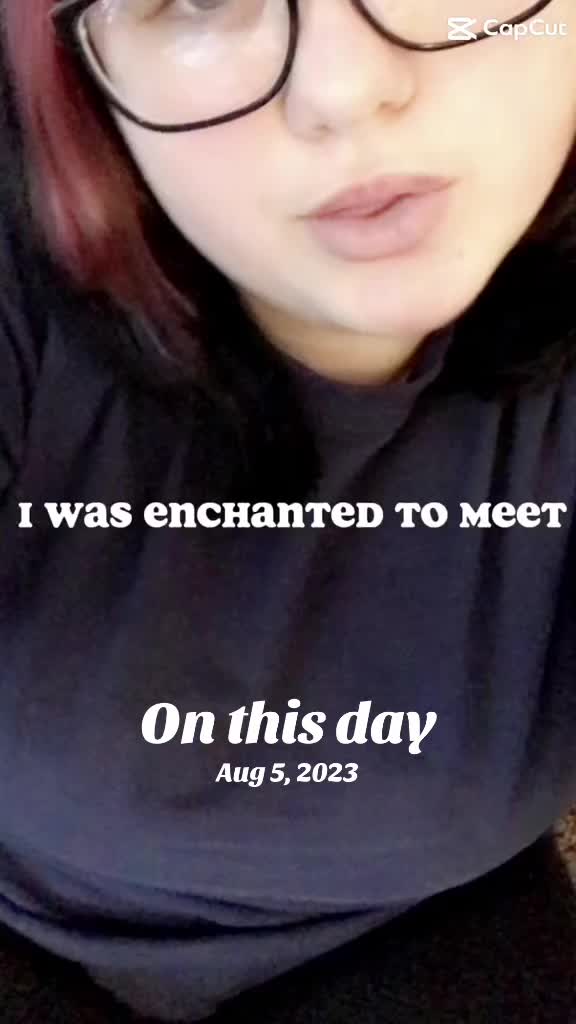 @ari🩶.