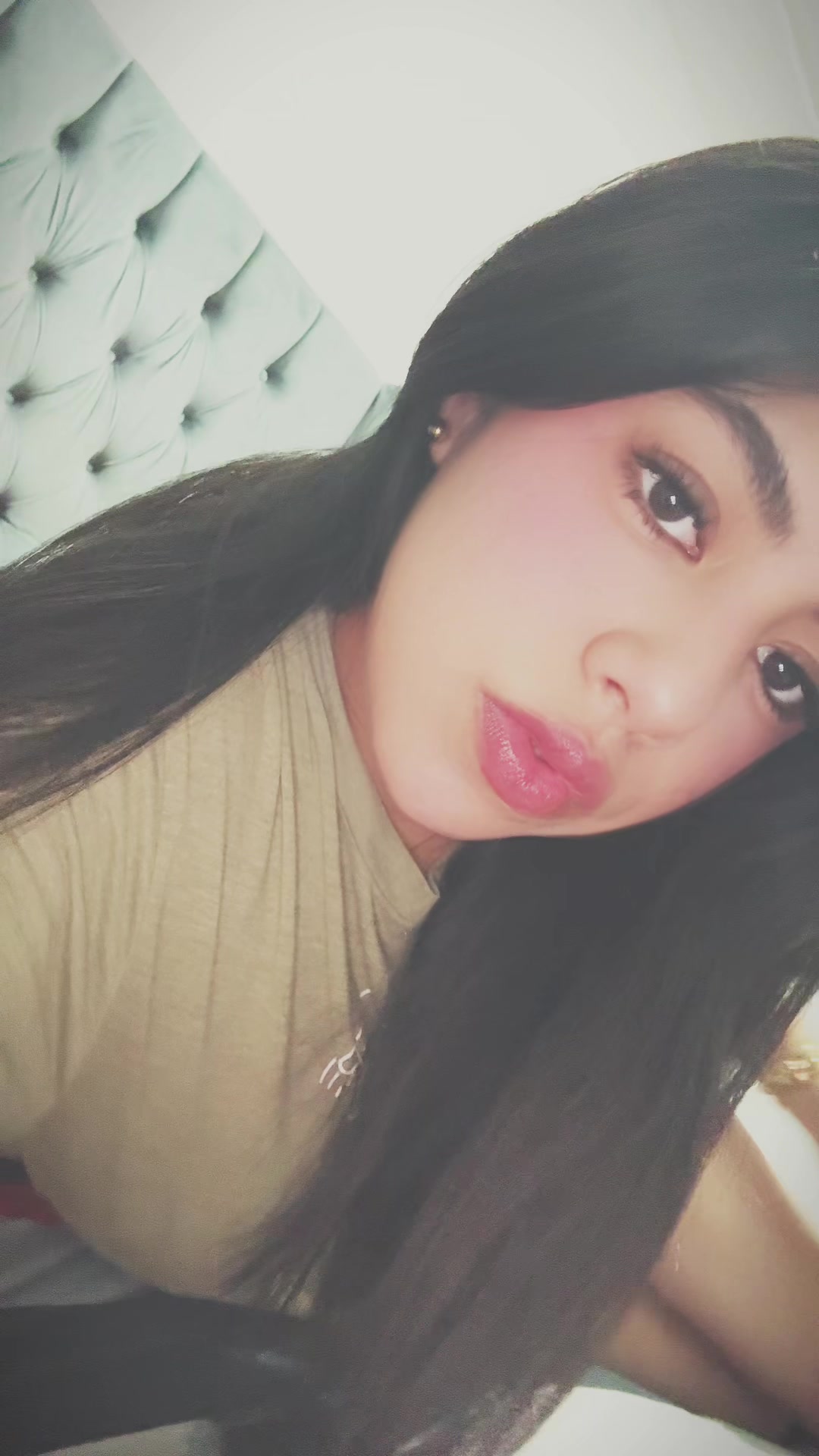 @Valeee