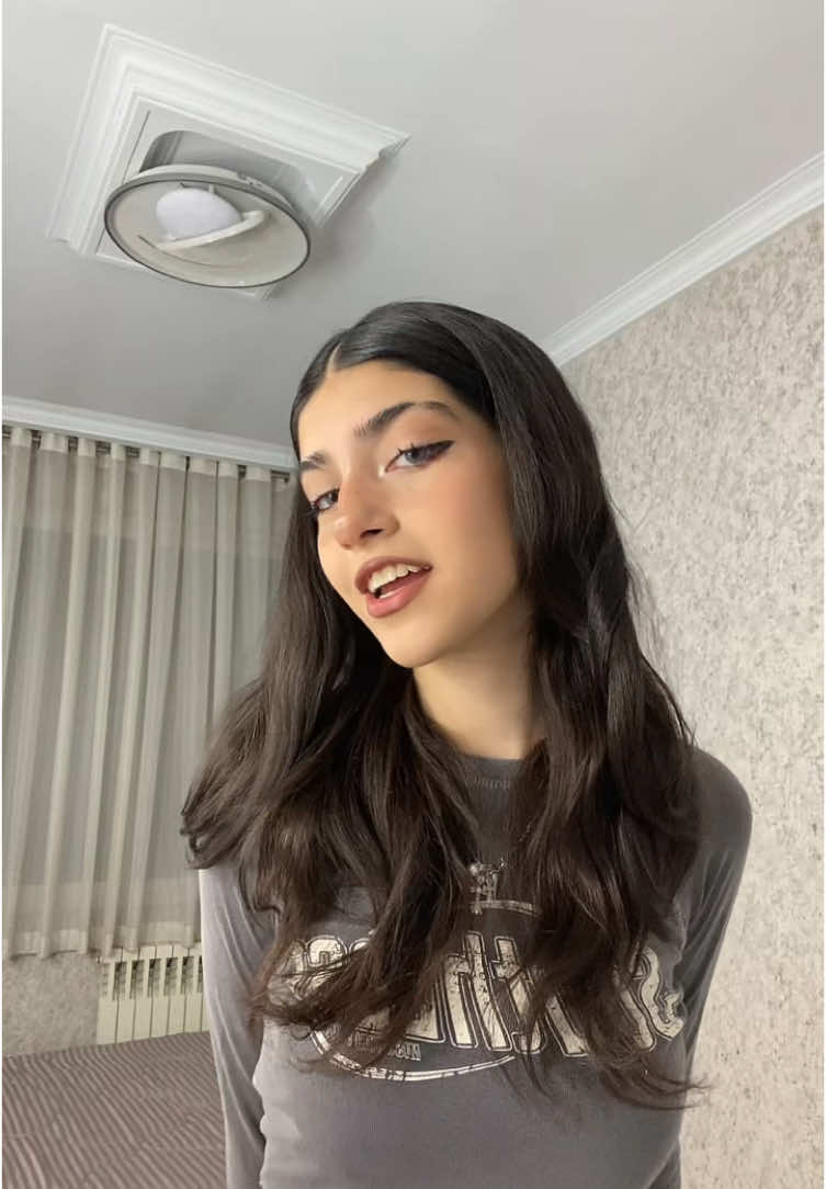 @avaaawoo