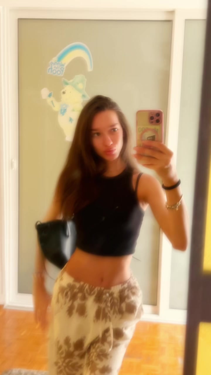 @anjaa