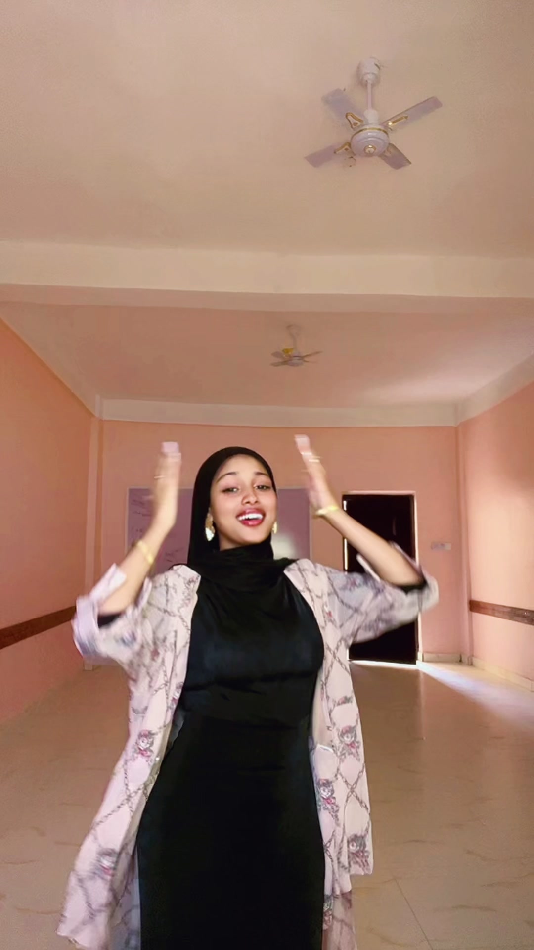 @linaOmar