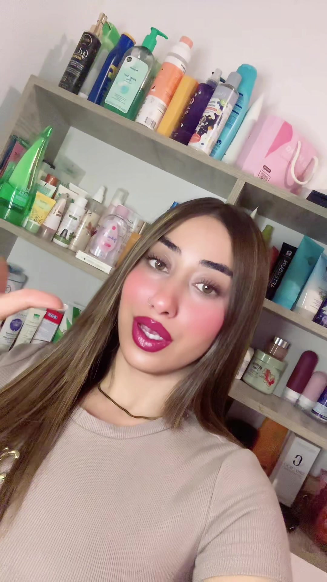 @𝓜𝓲𝓷𝓪 🎀