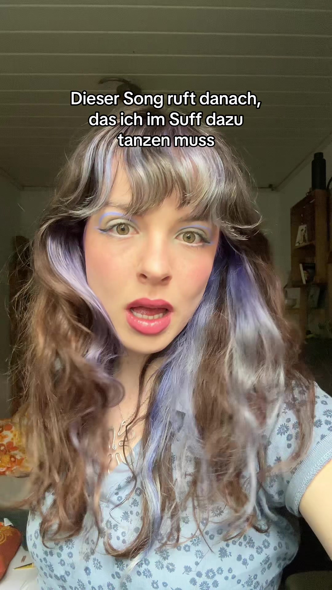 @Juliana 💜