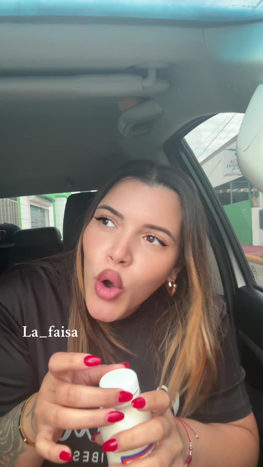 @La_faisa