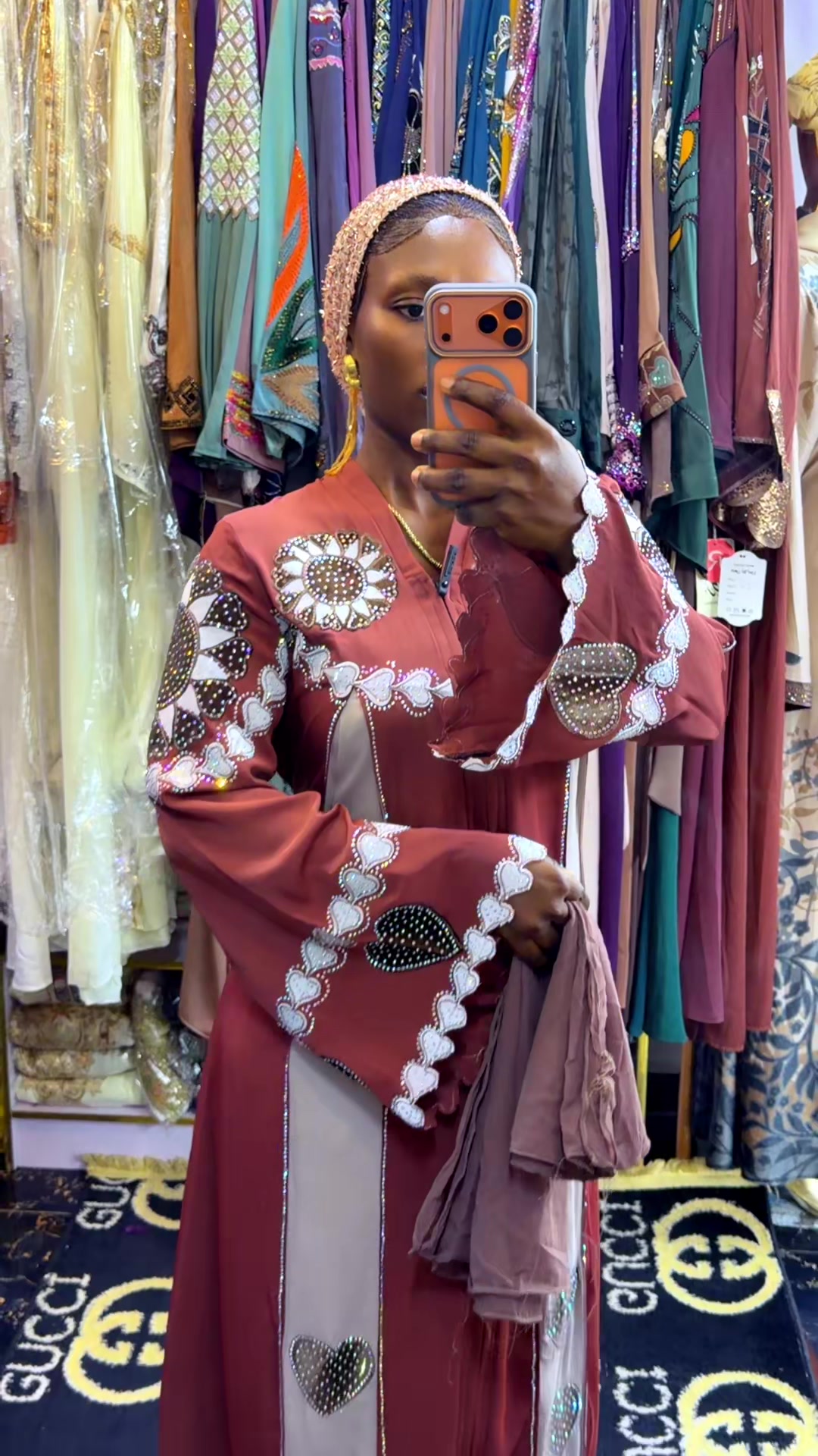@Oyins_wears