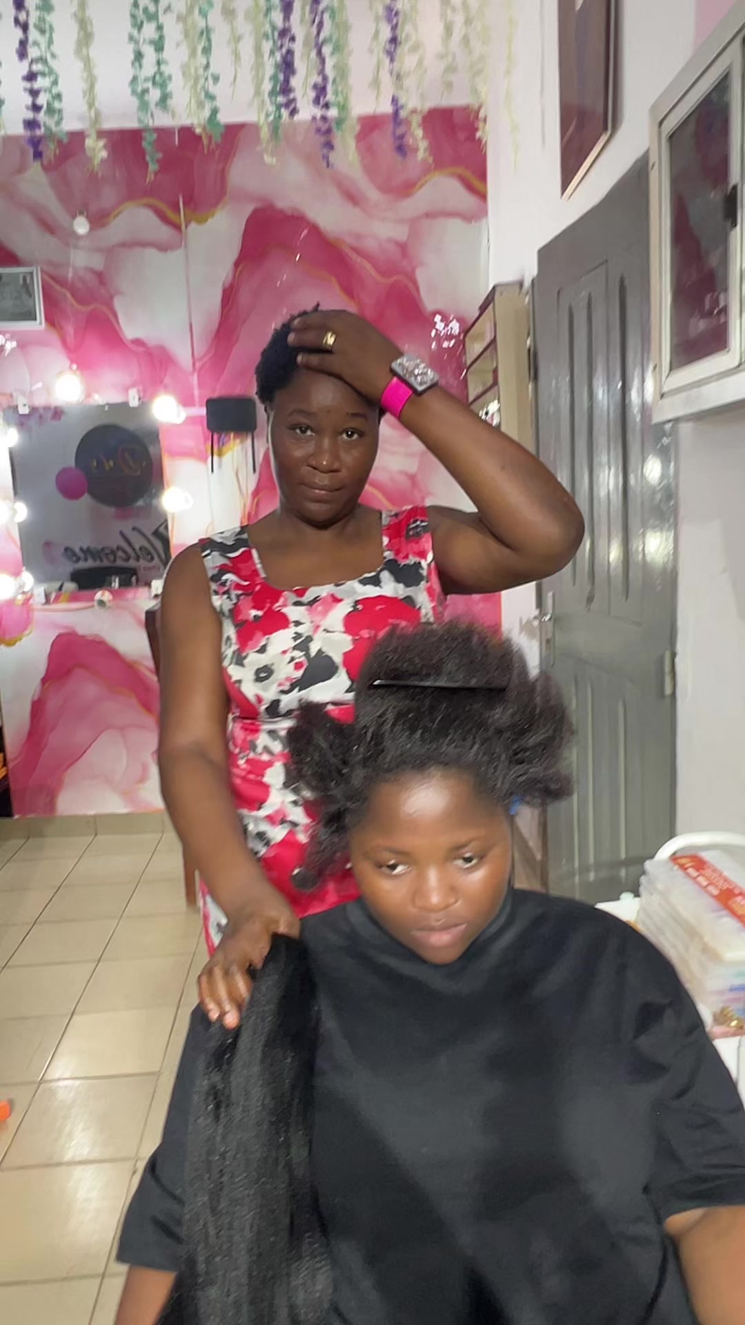 @Dely Beauty house