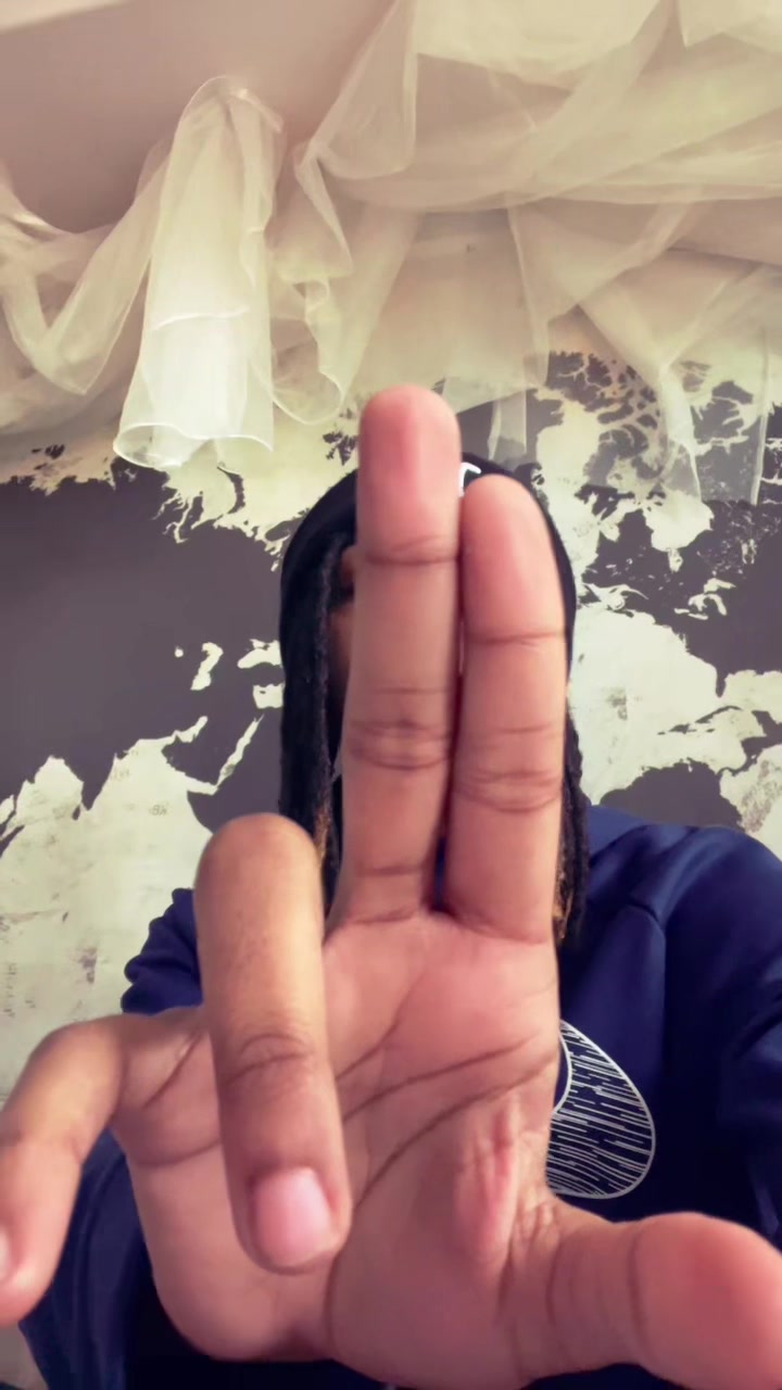 @️