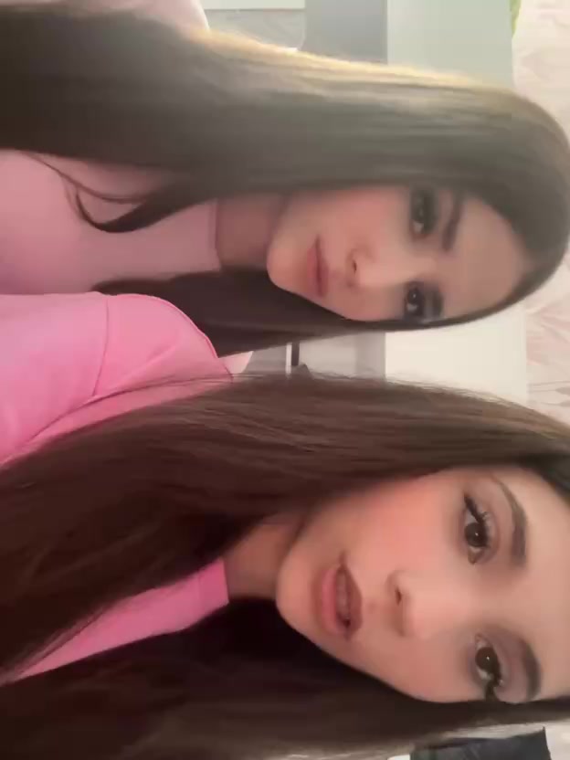 @Каролина