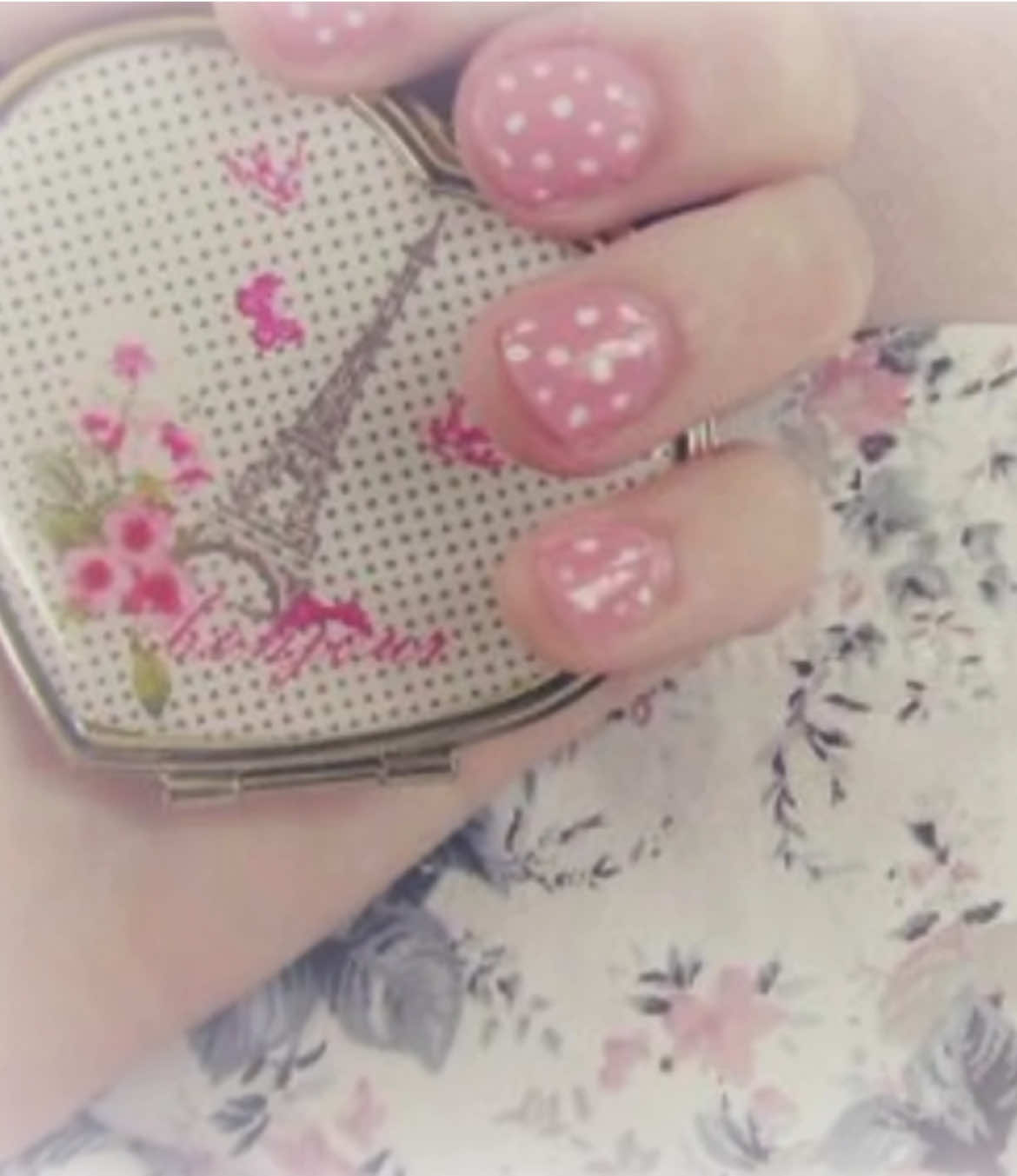 @❤︎ ċhu̲ . .