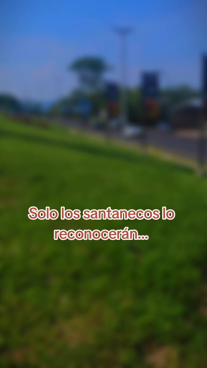 @Strella