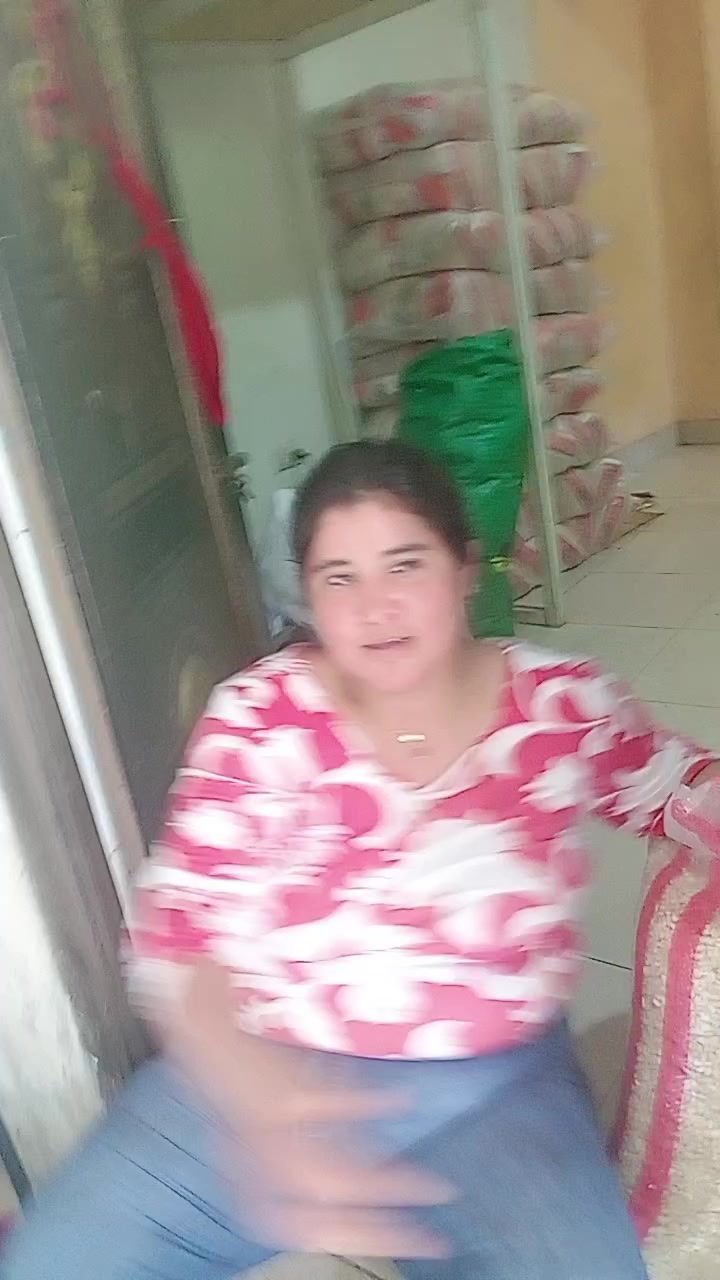 @Paola Lalangui