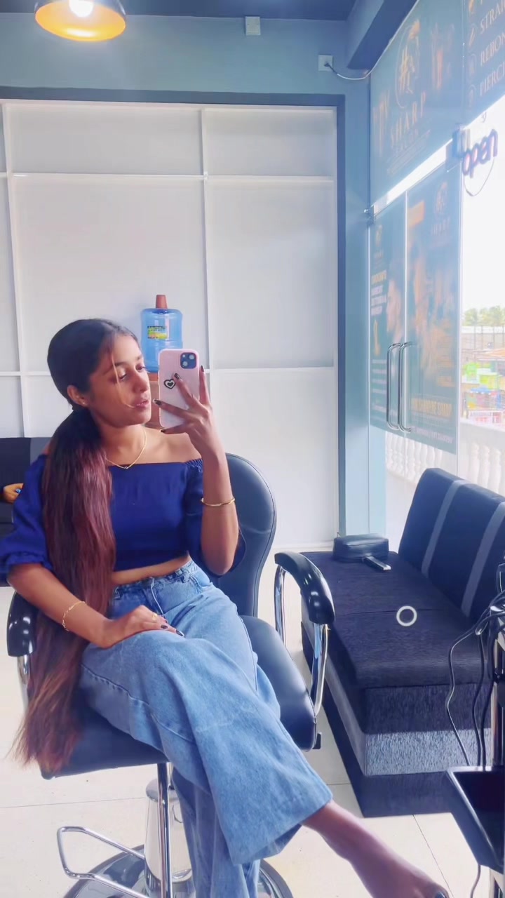 @🦋_KaUsHaLyA_🦋
