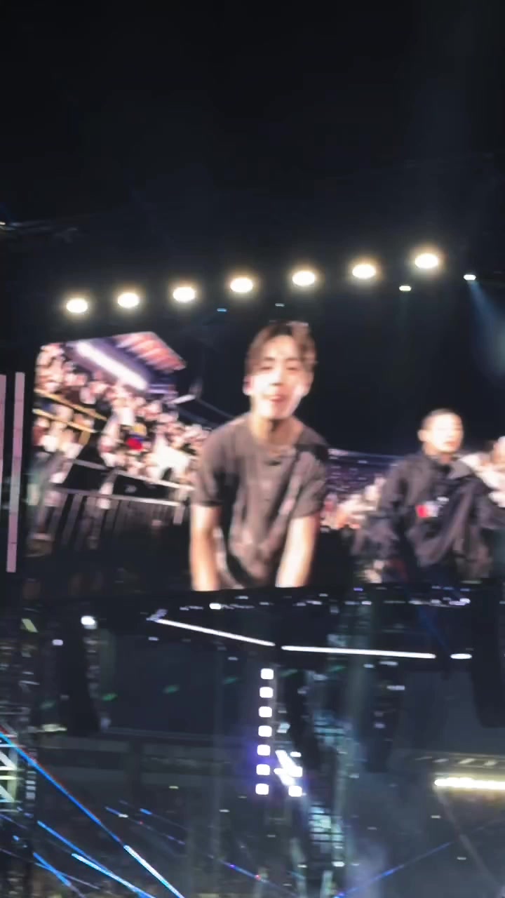 @𝙑 𝙆𝙄𝙈95