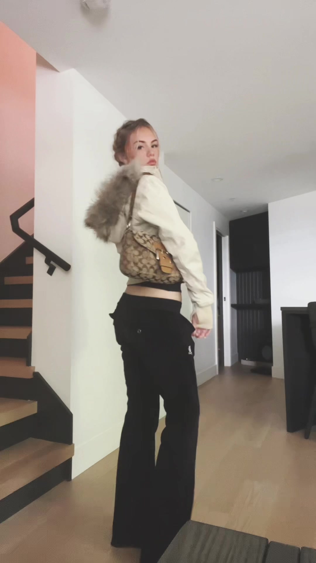 @Dasha🪽