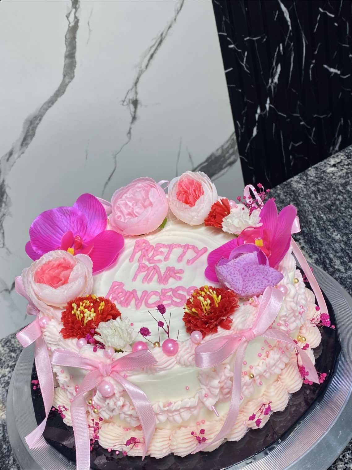 @Kemi SweetOven/Ibadan baker