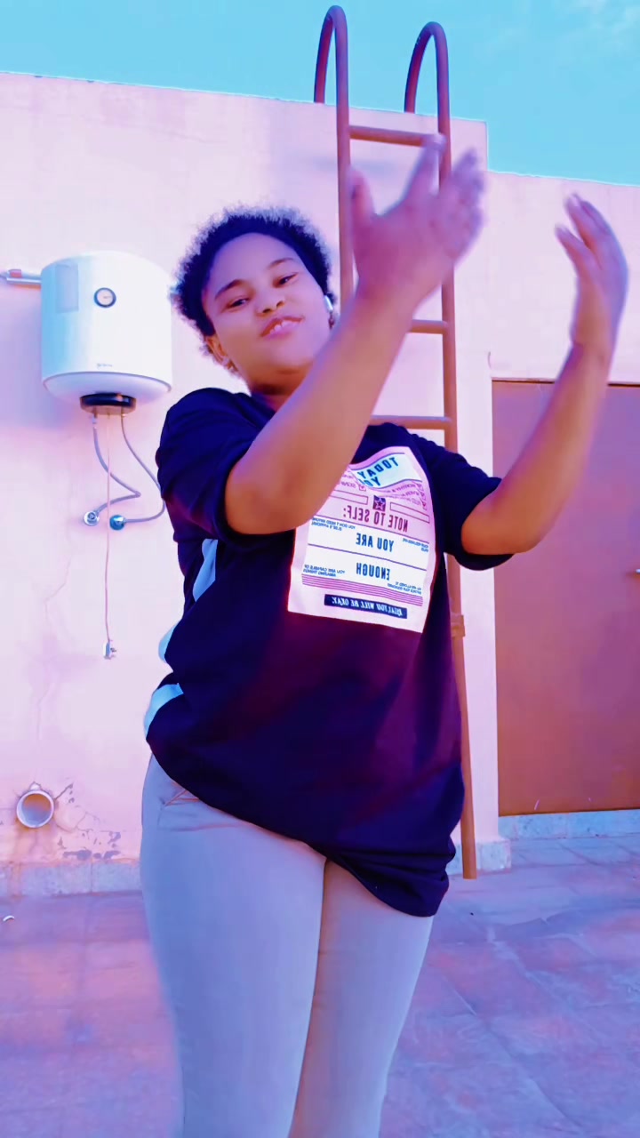 @BillileeAdunga