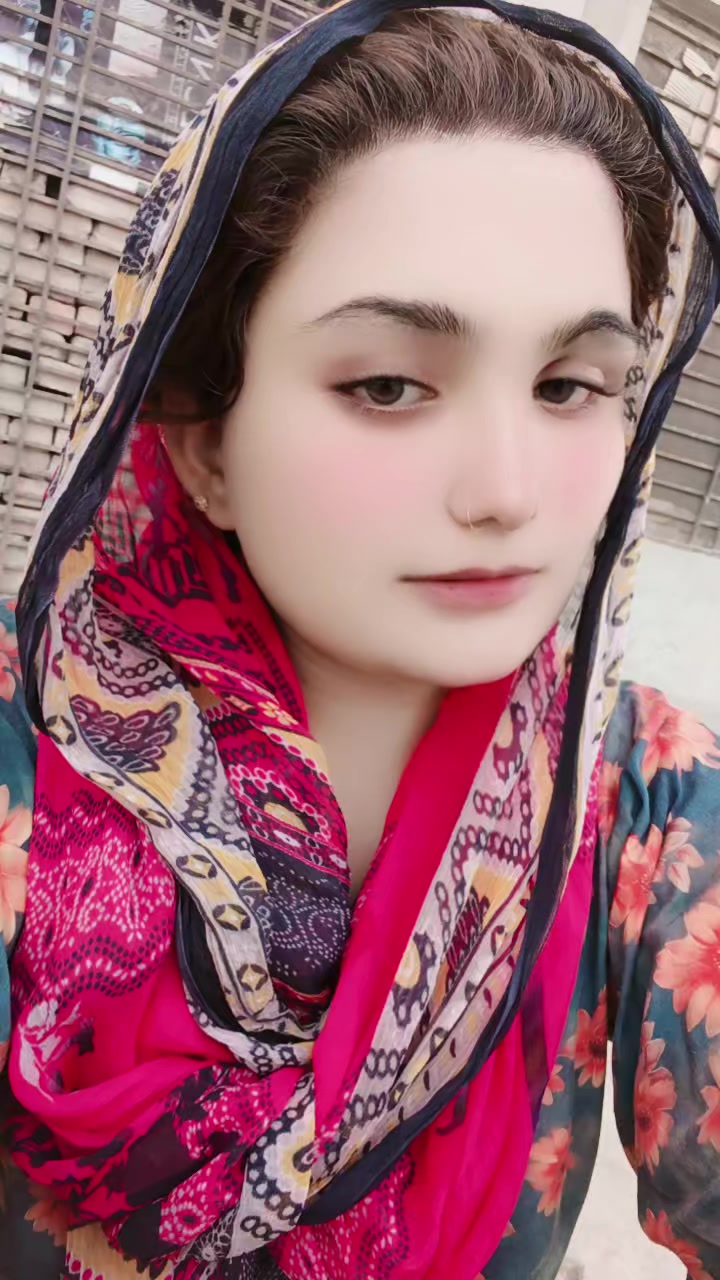@Chahat❤️