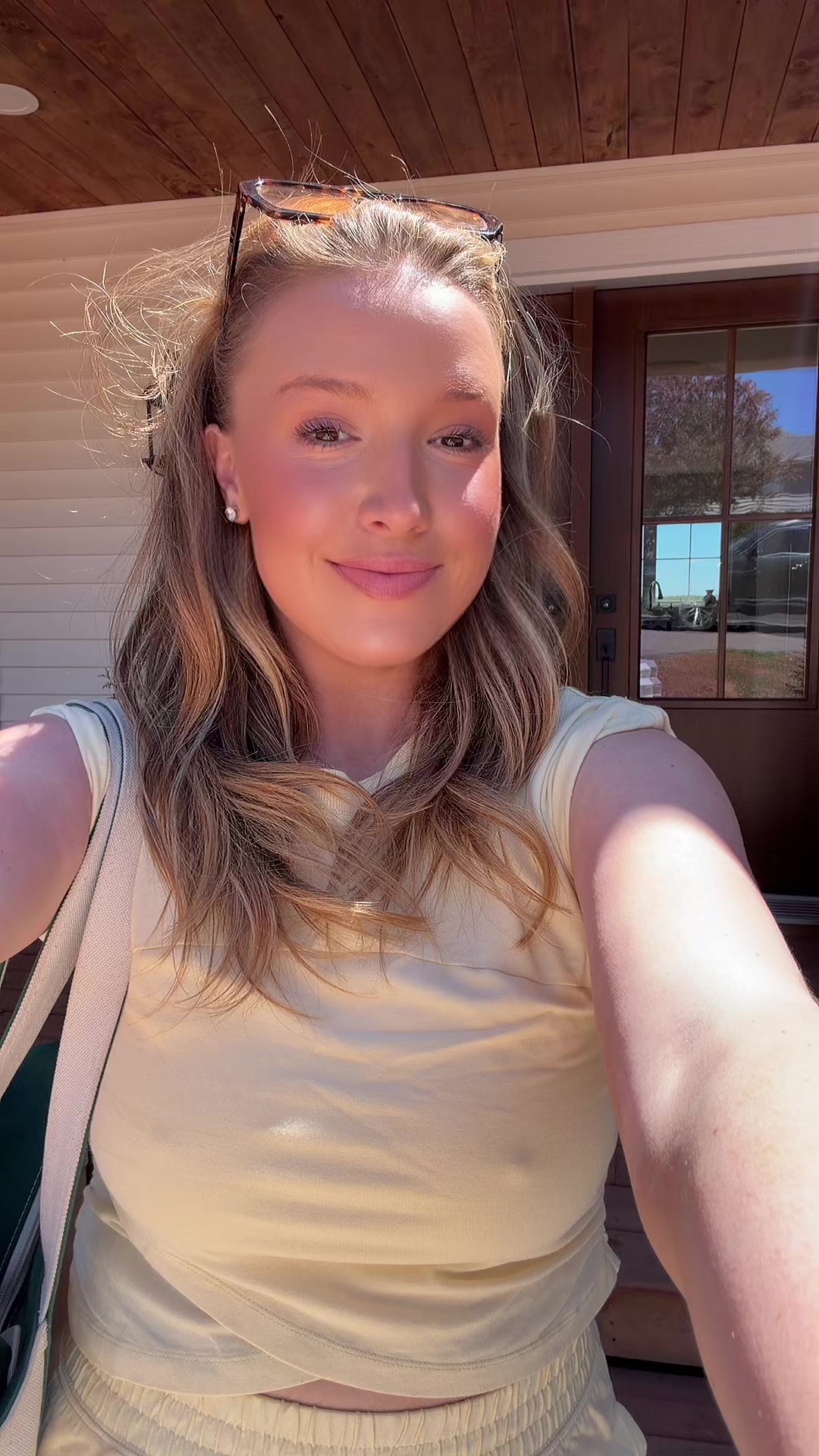 @Lauren | motherhood + style