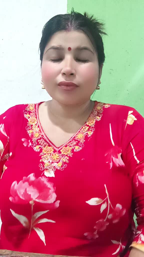 @Reesika Ratna Reesik