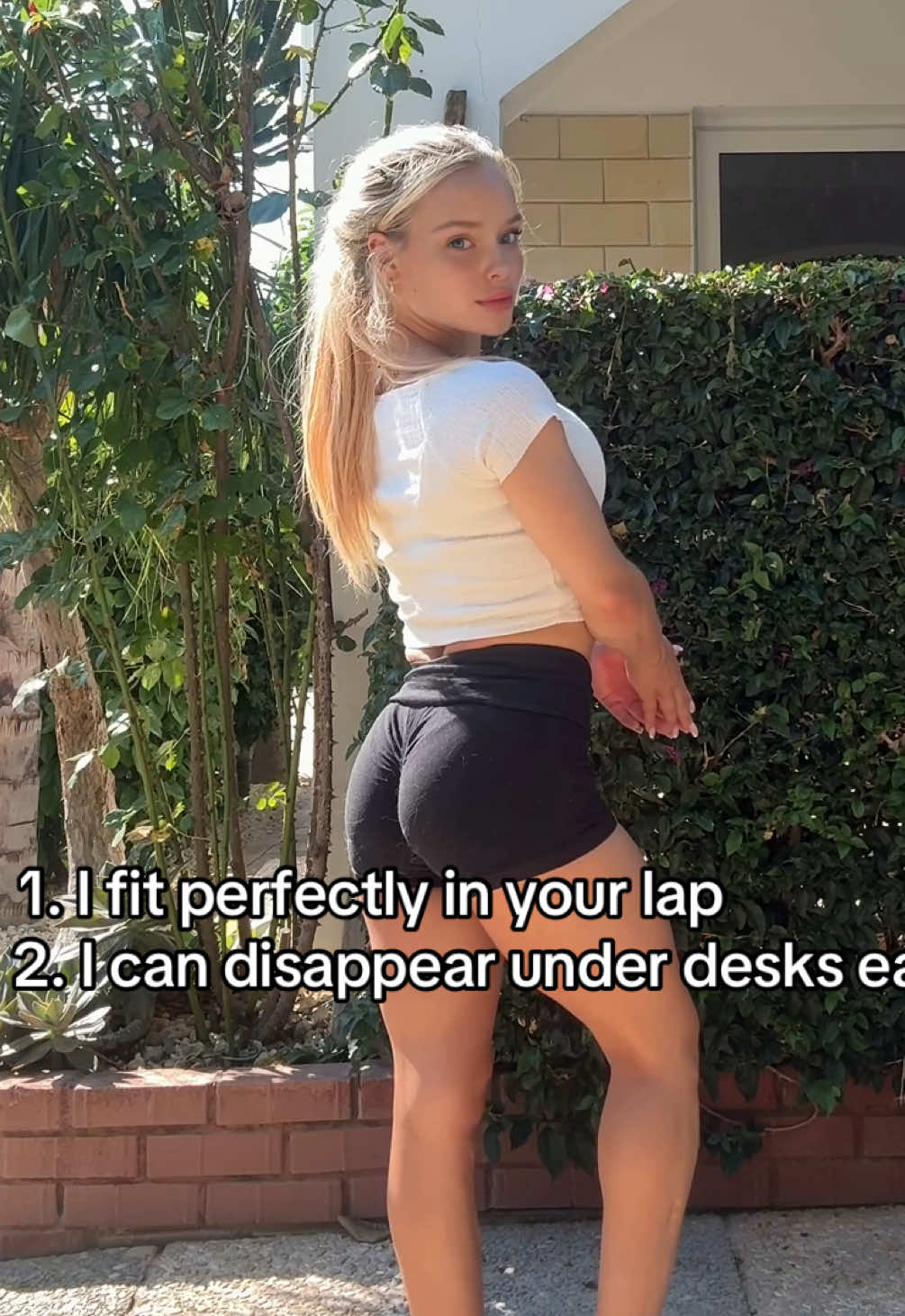 @elina