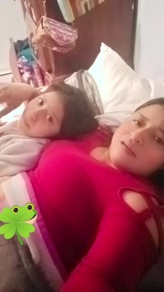 @Naomi Vega