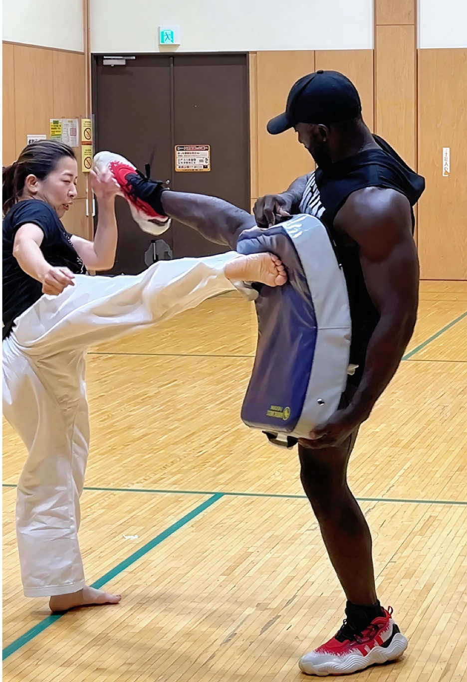 @黒人サムライ(KOKUJINSAMURAI)