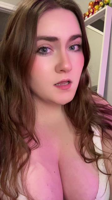 @veeashlyn