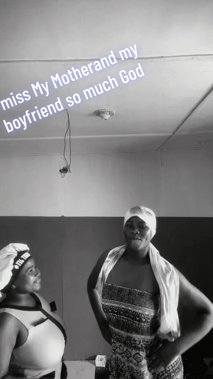@Abena_Dimple😘