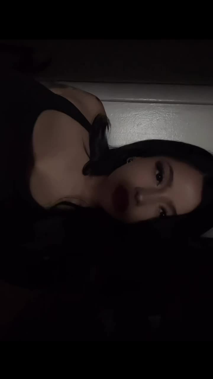 @𝓁𝒾𝒶