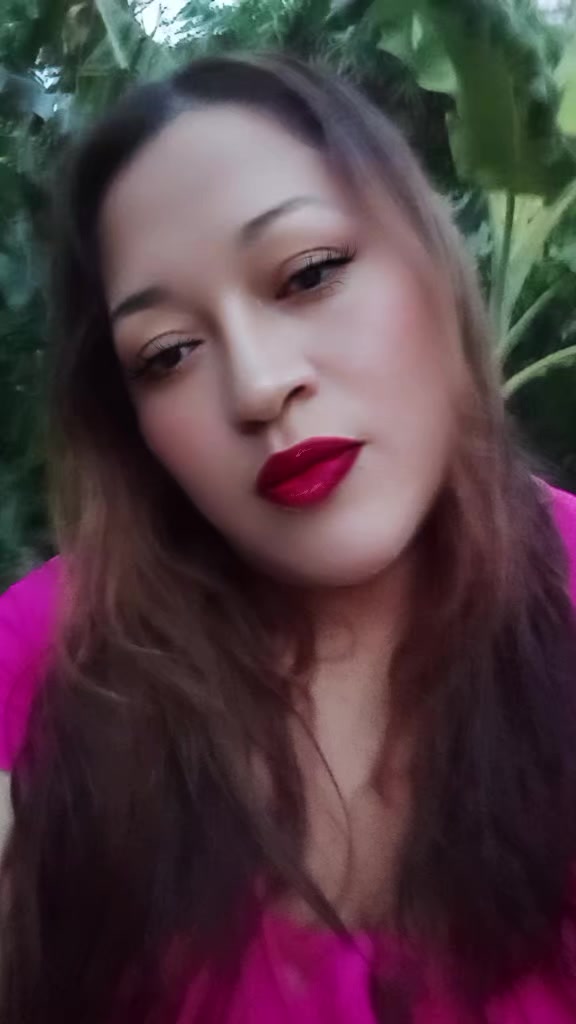 @Claudia Cruz