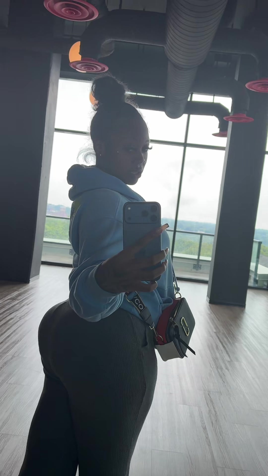@ShyDior