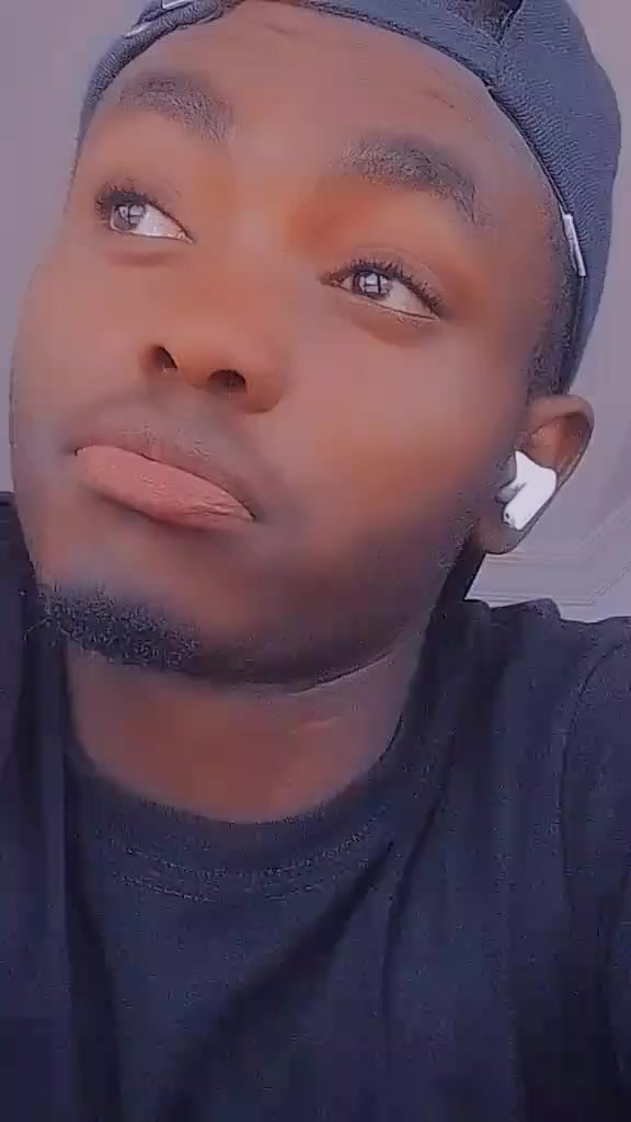 @SMILIE 🥰🤩😍
