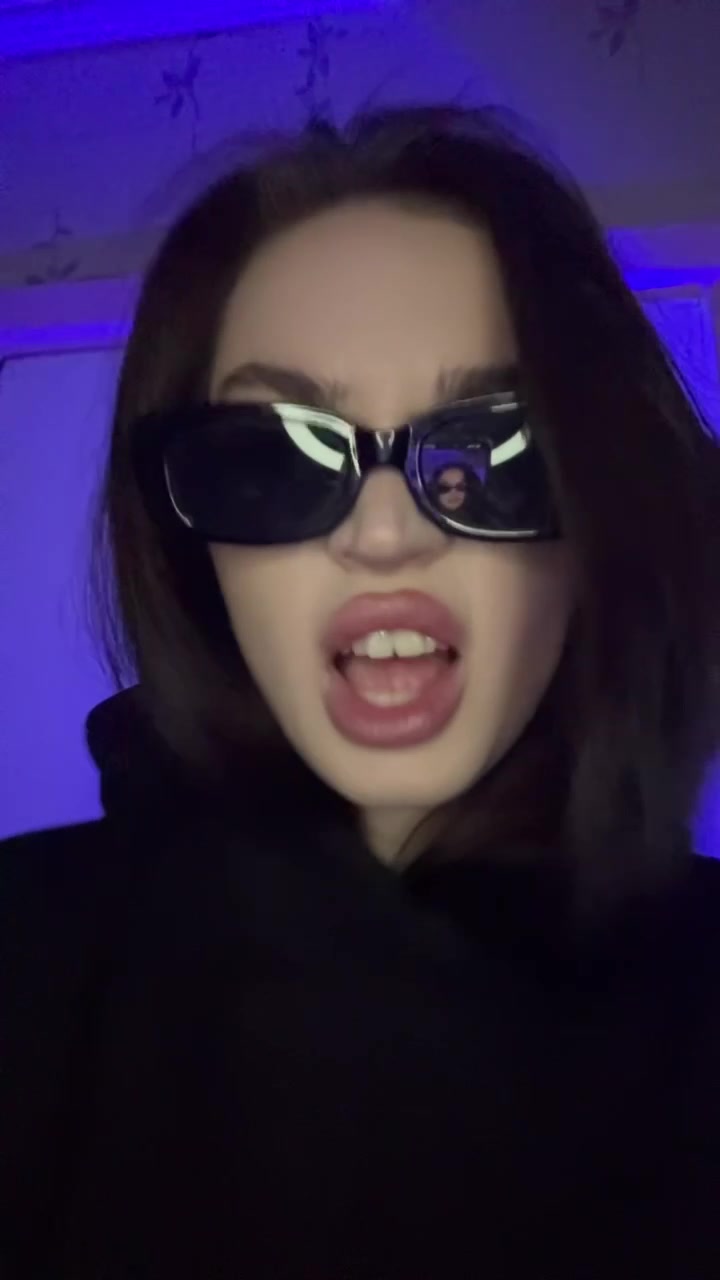 @Aktenas_