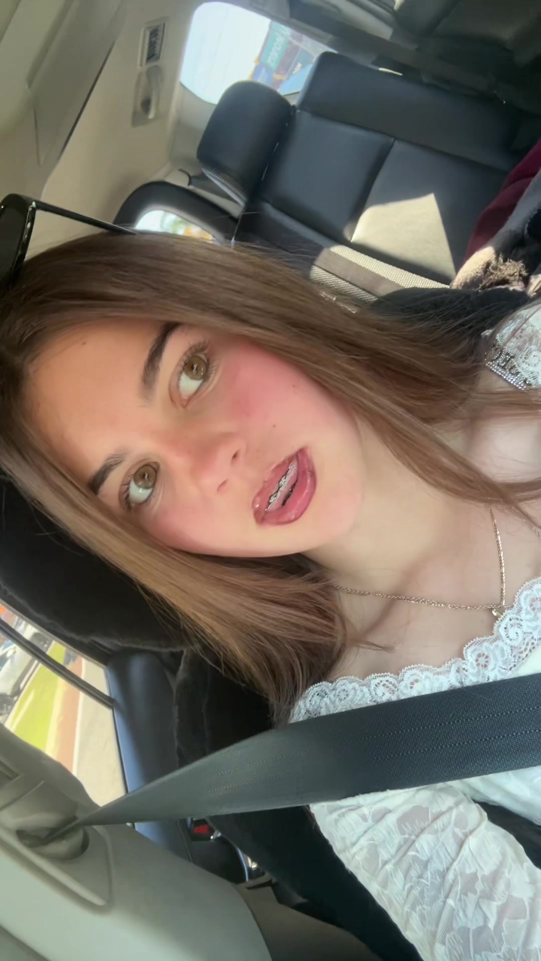 @lillyhurrell