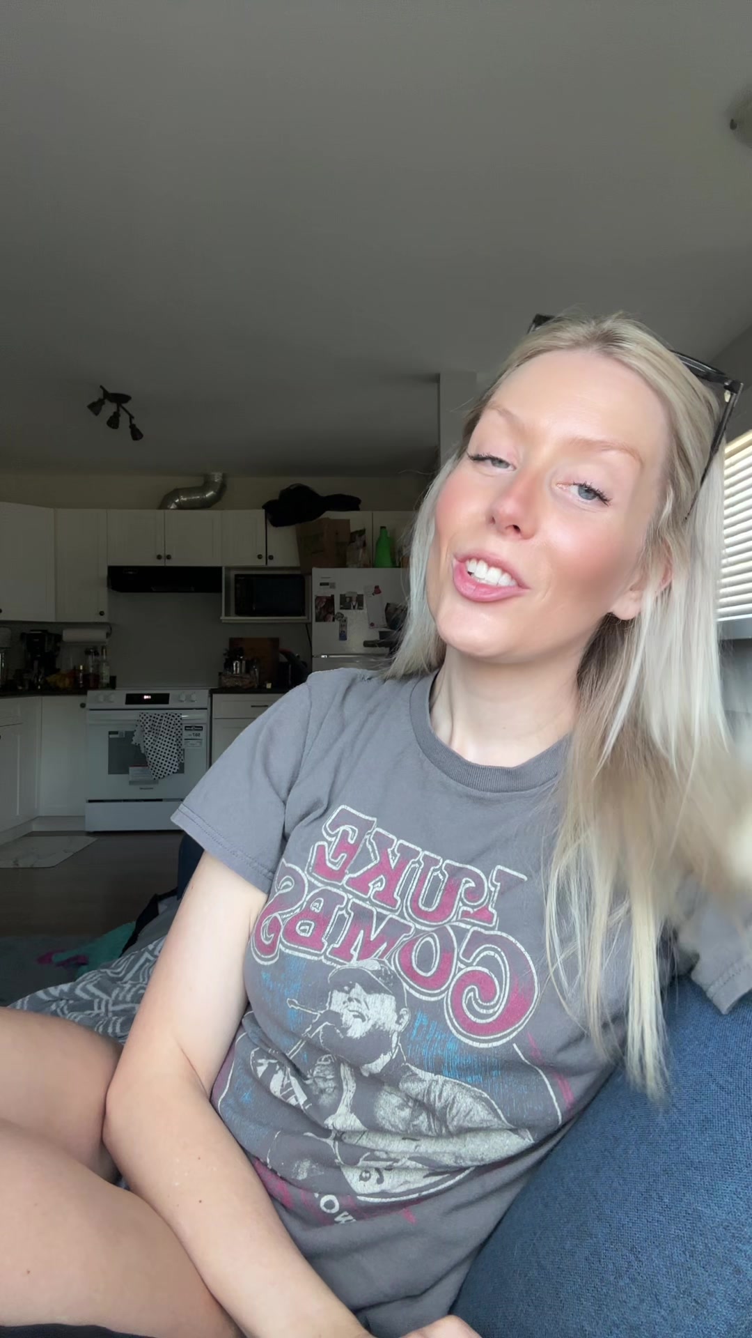 @candicew94