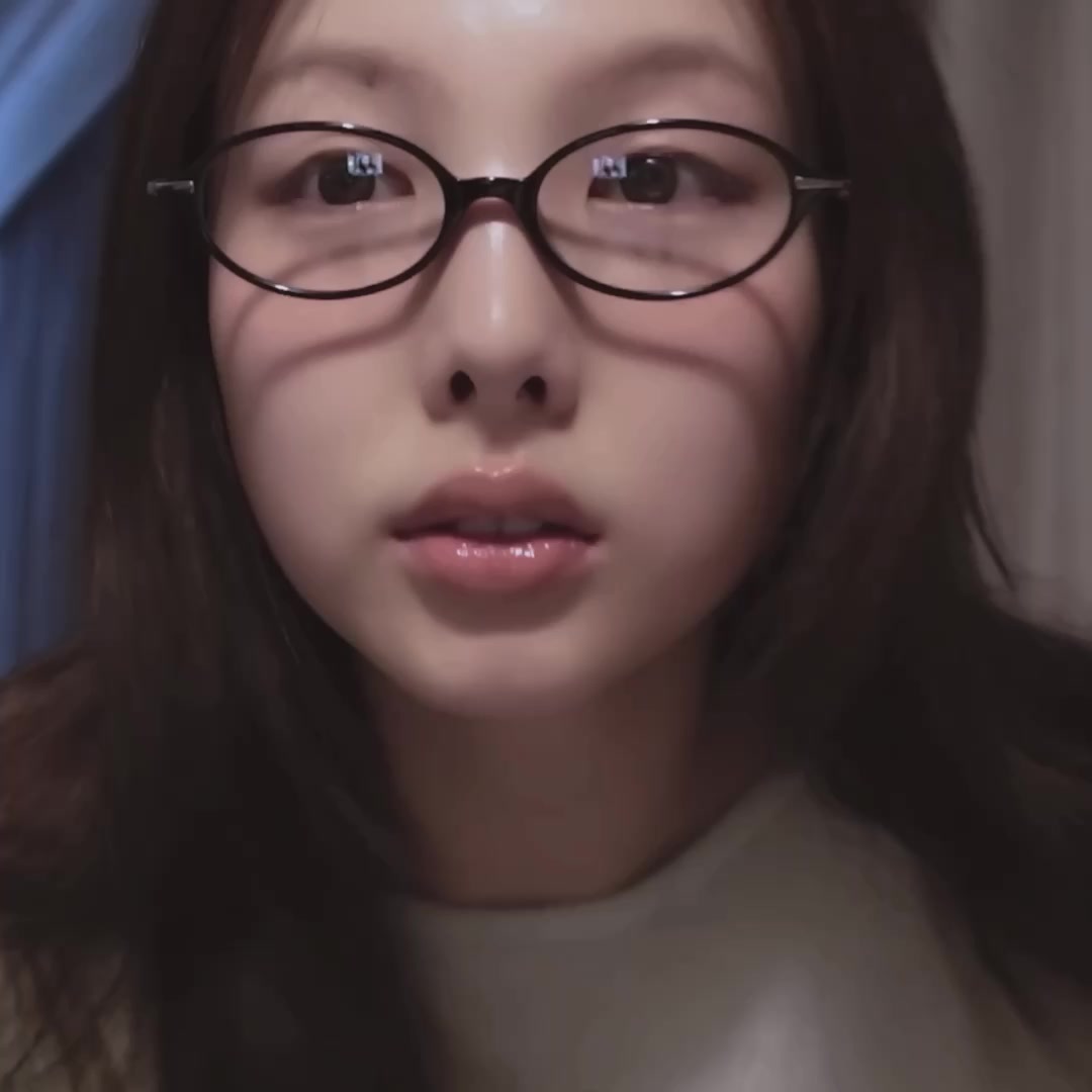 @jiiee