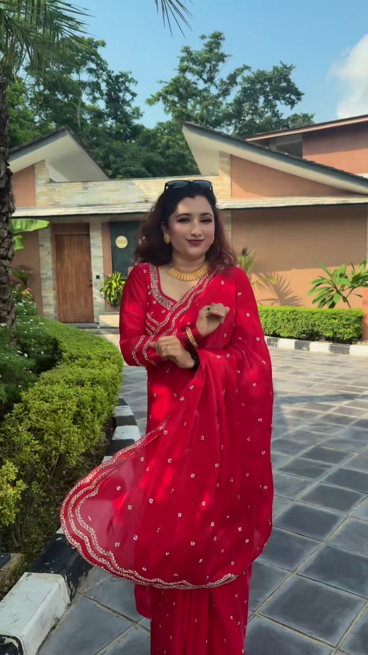 @🪬अनु रिमाल 👸❤️